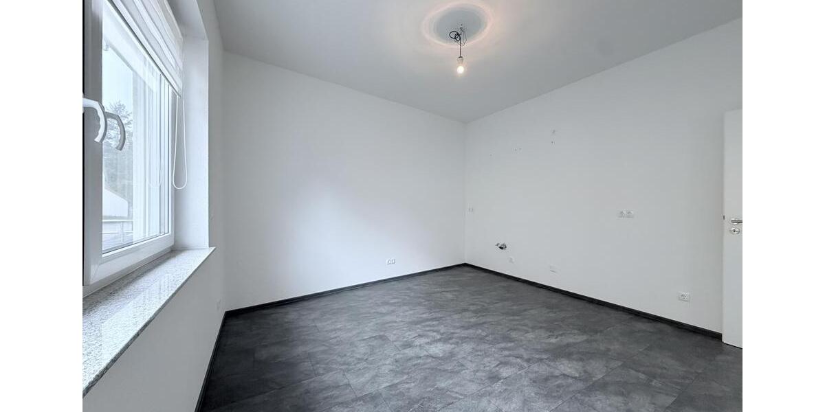 Gewerbeobjekt Wörth am Rhein - 1.350&euro; | Angebot:25594880