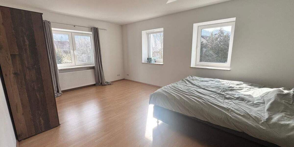 Etagenwohnung Berching Pollanten - 3 Zimmer, 94 m&sup2;, 880&euro; | Angebot:25668726