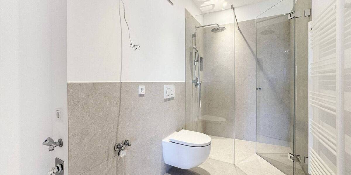 Etagenwohnung Tutzing - 3 Zimmer, 170 m&sup2;, 3.230&euro; | Angebot:25701989