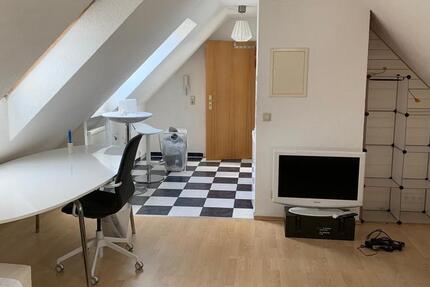 Helles ein Zimmer Apartment im Dachspitz zimmer