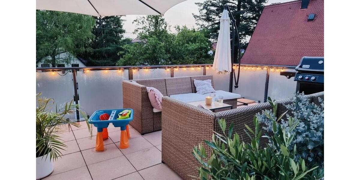 Dachgeschoßwohnung München Pasing-Obermenzing - 4 Zimmer, 98 m&sup2;, 2.250&euro; | Angebot:26653024