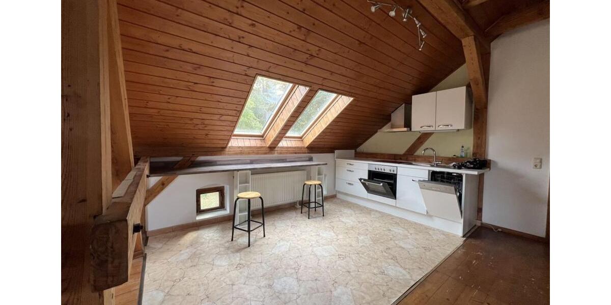 Dachgeschoßwohnung Ludwigsfelde - 3.5 Zimmer, 120 m&sup2;, 1.179&euro; | Angebot:25232695