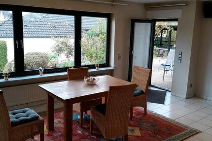 Wohnung Rosbach vor der Höhe - 1 Zimmer, 100 m&sup2;, 600&euro; | Angebot:26491635