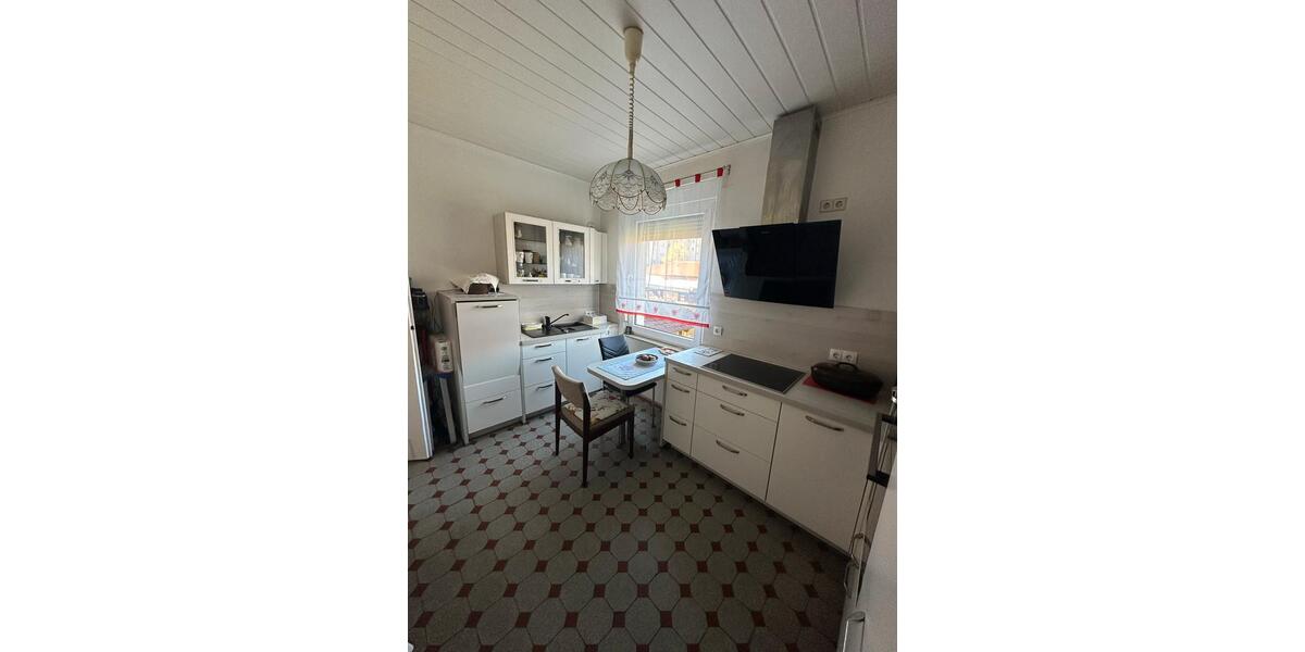 Erdgeschoßwohnung Gardelegen - 3 Zimmer, 74 m&sup2;, 430&euro; | Angebot:26251786