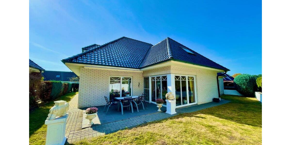 Bungalow Herzlake - 6 Zimmer, 219 m&sup2;, 1.800&euro; | Angebot:25960685