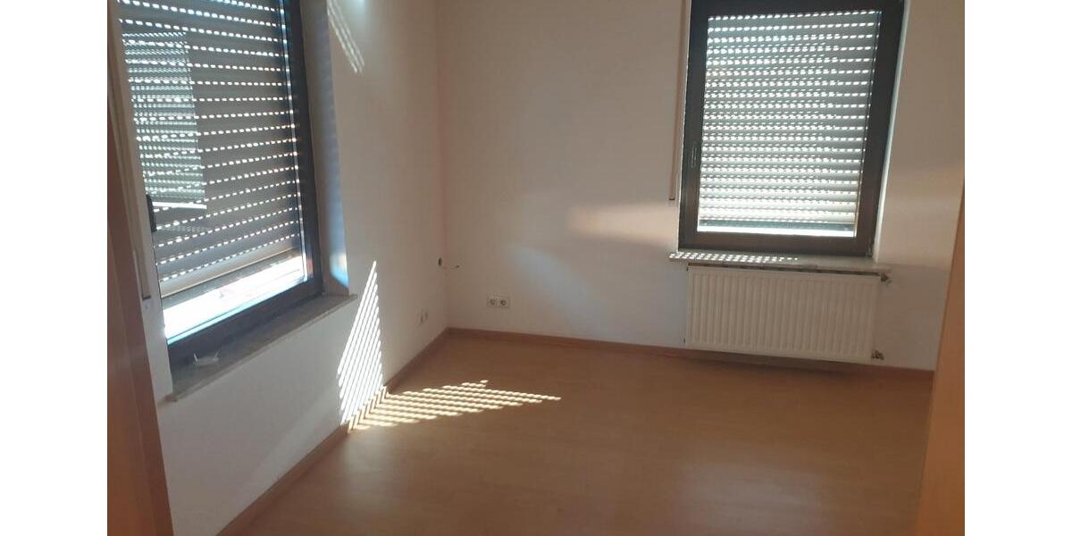 Etagenwohnung Rüdesheim am Rhein - 4 Zimmer, 85 m&sup2;, 650&euro; | Angebot:26267005