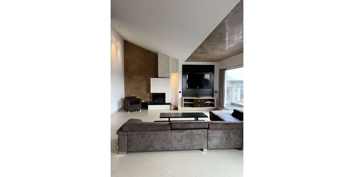 Etagenwohnung Raunheim - 3 Zimmer, 127 m&sup2;, 1.800&euro; | Angebot:25395060