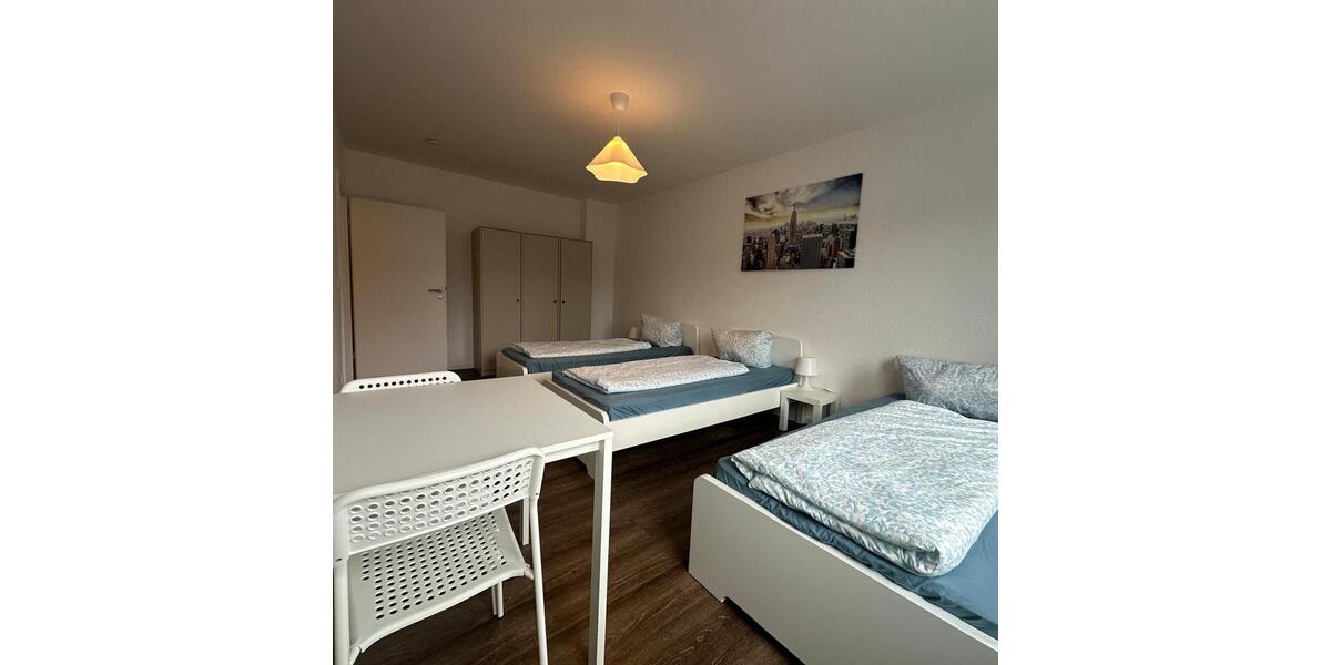 Wohnen auf Zeit Marl - 10 Zimmer, 200 m&sup2;, 15&euro; | Angebot:22491889