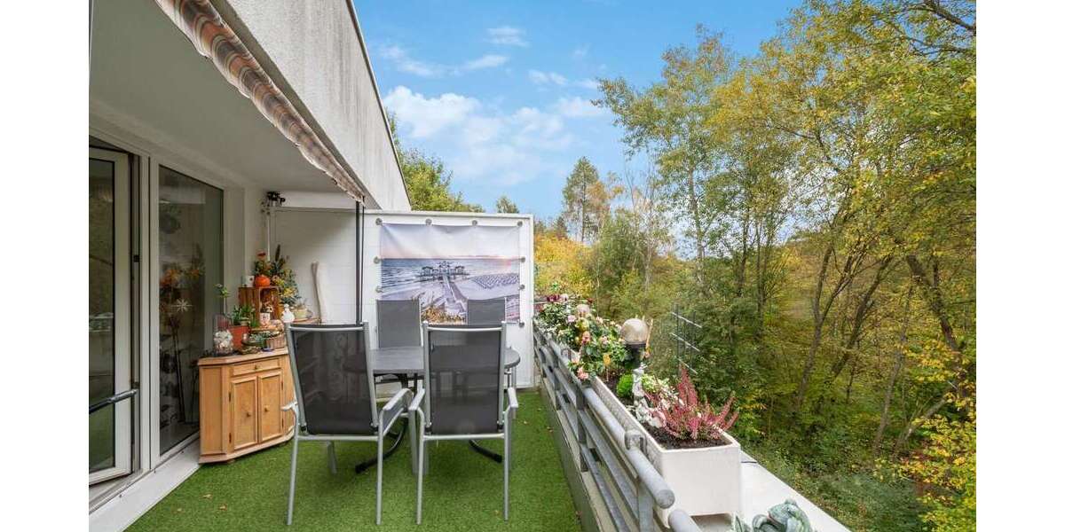 Etagenwohnung Eppstein - 3 Zimmer, 90 m&sup2;, 1.000&euro; | Angebot:25228211