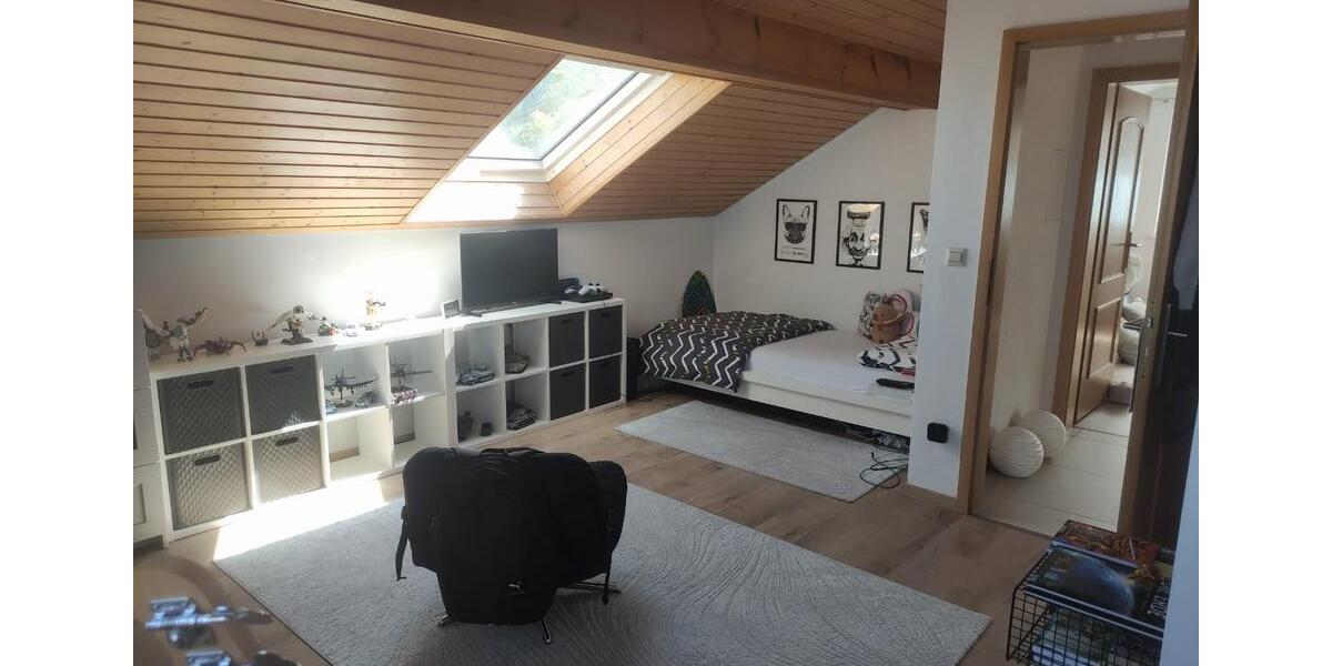 Maisonettenwohnung Emmelshausen - 6 Zimmer, 169 m&sup2;, 1.390&euro; | Angebot:26506356