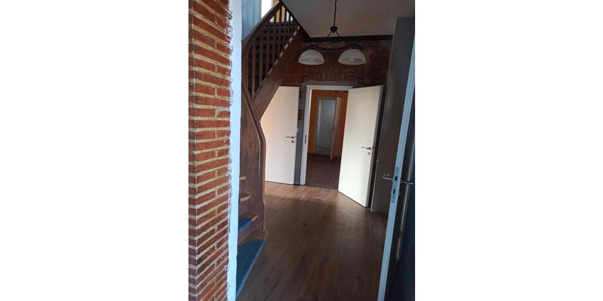Einfamilienhaus Dommitzsch - 4.5 Zimmer, 135 m&sup2;, 1.200&euro; | Angebot:26383285