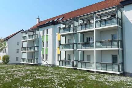 Wohnung Schkeuditz - 1 Zimmer, 47 m&sup2;, 376&euro; | Angebot:27449504