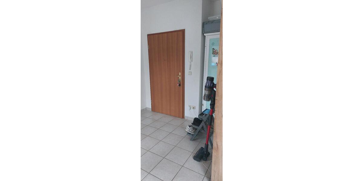 Dachgeschoßwohnung Cottbus Sachsendorf - 1 Zimmer, 36 m&sup2;, 420&euro; | Angebot:24455312