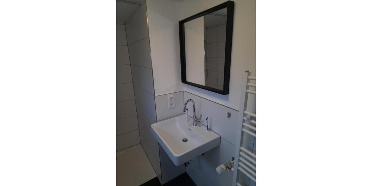 Wohnen auf Zeit Leverkusen Opladen - 4 Zimmer, 110 m&sup2;, 19&euro; | Angebot:25338131