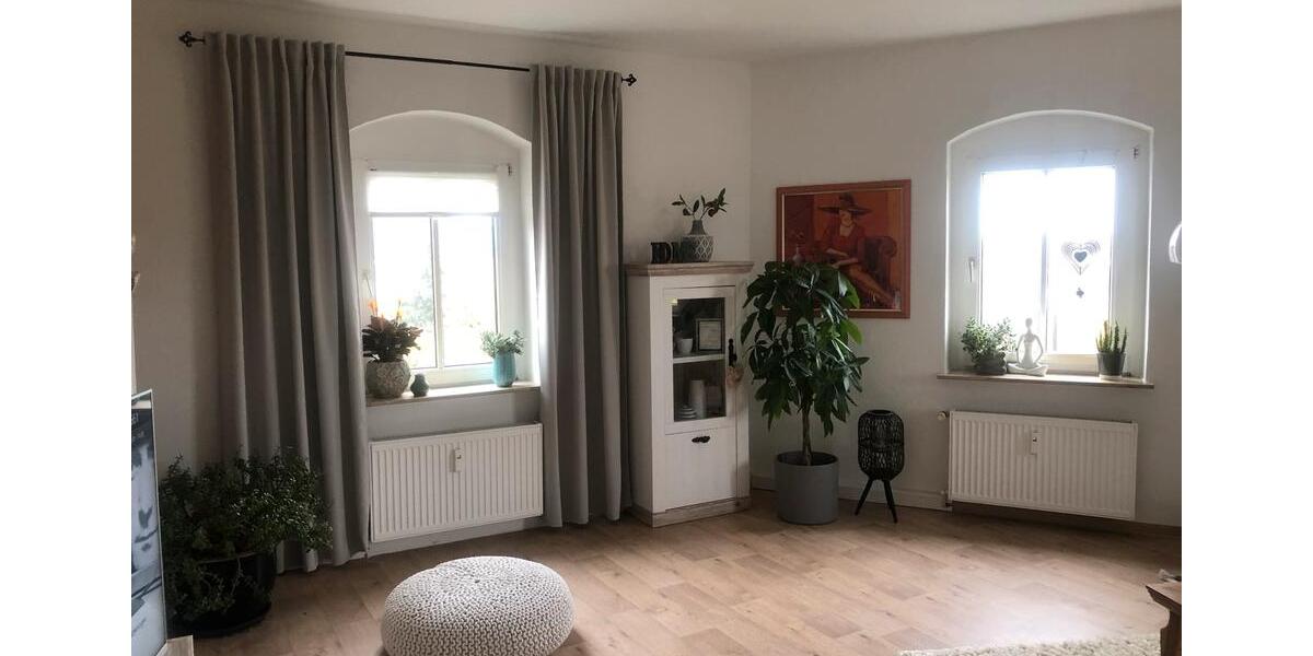 Dachgeschoßwohnung Elsterwerda - 2 Zimmer, 73 m&sup2;, 650&euro; | Angebot:26443018