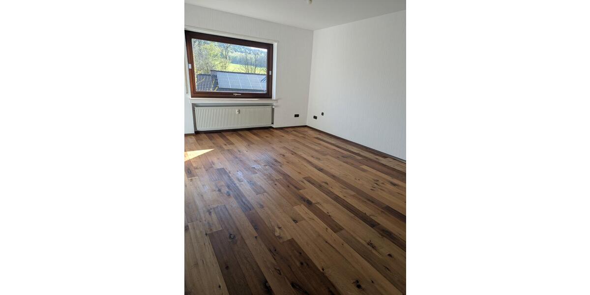 Etagenwohnung Eichenzell - 3 Zimmer, 115 m&sup2;, 825&euro; | Angebot:26604151