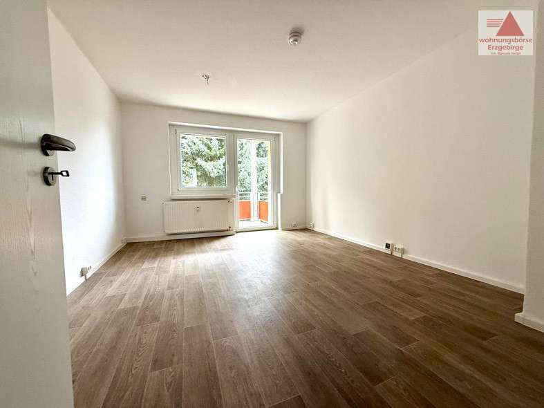 Wohnung zum Mieten in Thum 411 € 60.49 m²