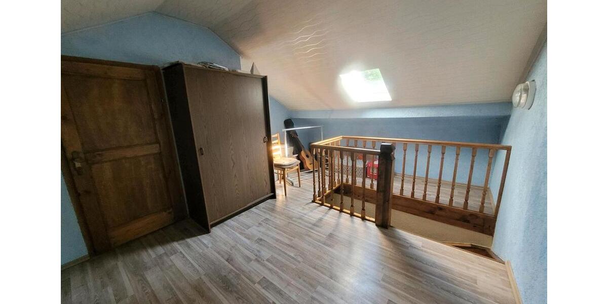 Etagenwohnung Völklingen - 5 Zimmer, 140 m&sup2;, 950&euro; | Angebot:26417187
