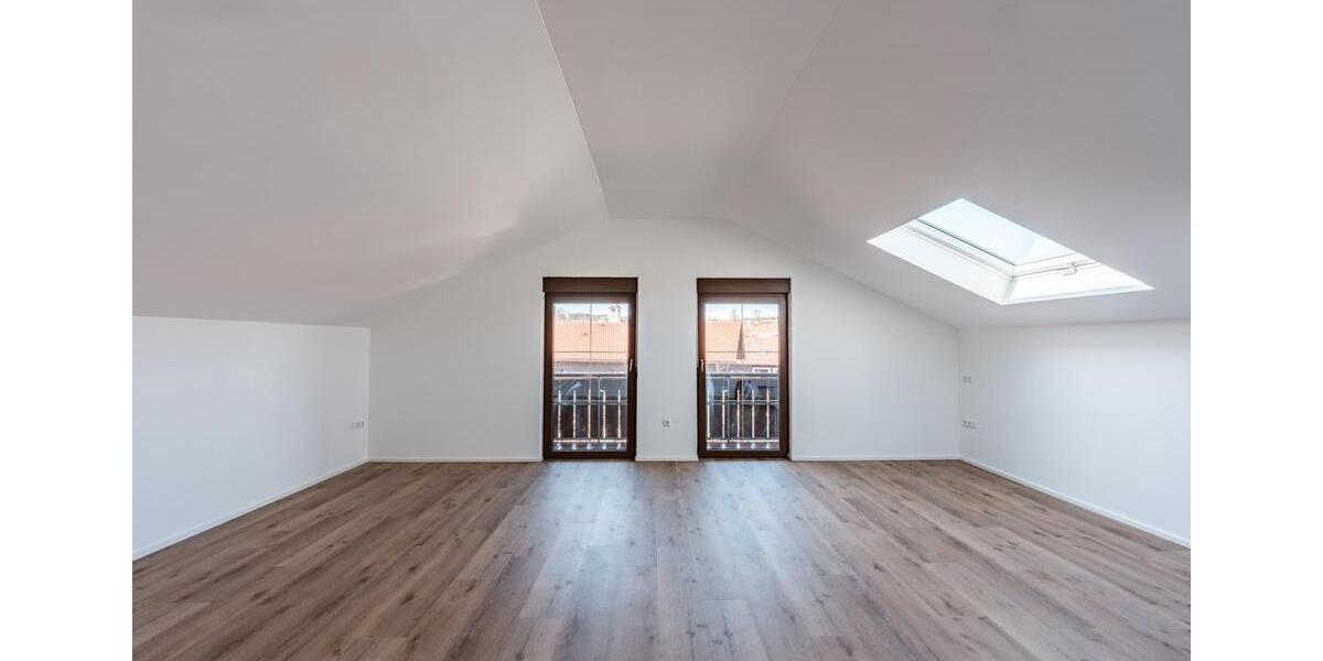 Dachgeschoßwohnung Nesselwang - 3 Zimmer, 96 m&sup2;, 1.010&euro; | Angebot:25614554