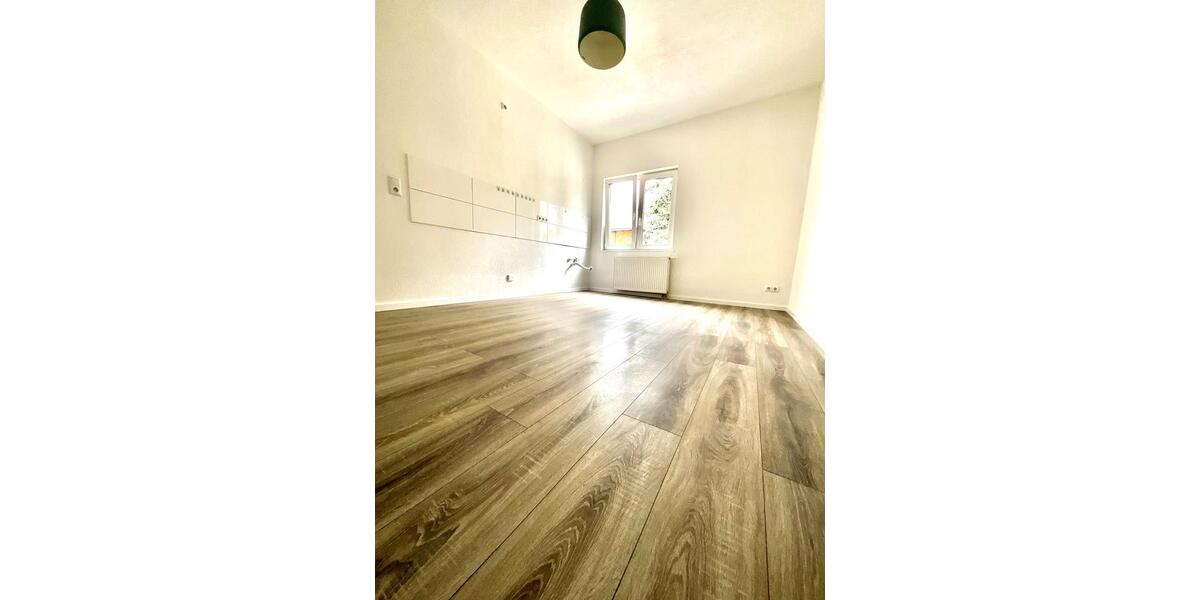 Erdgeschoßwohnung Schönebeck (Elbe) - 2 Zimmer, 64 m&sup2;, 500&euro; | Angebot:26038321