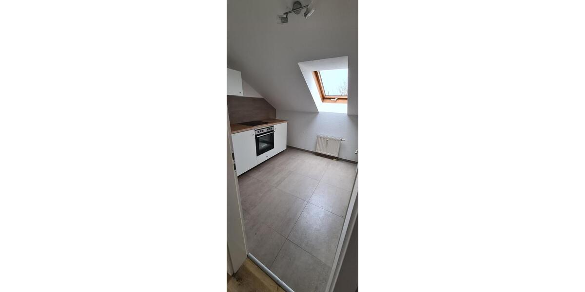 Dachgeschoßwohnung Strausberg - 2 Zimmer, 65 m&sup2;, 780&euro; | Angebot:26687898