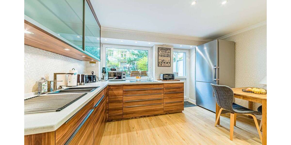 Etagenwohnung Frankfurt am Main Sachsenhausen - 2 Zimmer, 45 m&sup2;, 1.690&euro; | Angebot:26127407