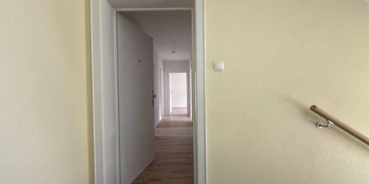 Etagenwohnung Nienburg Langendamm - 4 Zimmer, 80 m&sup2;, 680&euro; | Angebot:26926612