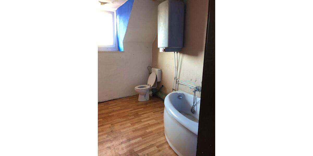 Dachgeschoßwohnung Seegebiet Mansfelder Land - 5 Zimmer, 120 m&sup2;, 500&euro; | Angebot:26560366
