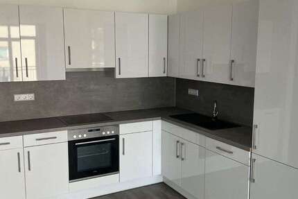 Wohnung Hügelsheim - 2 Zimmer, 87 m&sup2;, 900&euro; | Angebot:27168704
