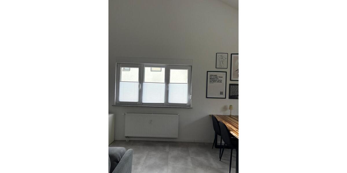 Etagenwohnung Fürth - 2 Zimmer, 70 m&sup2;, 700&euro; | Angebot:26652249