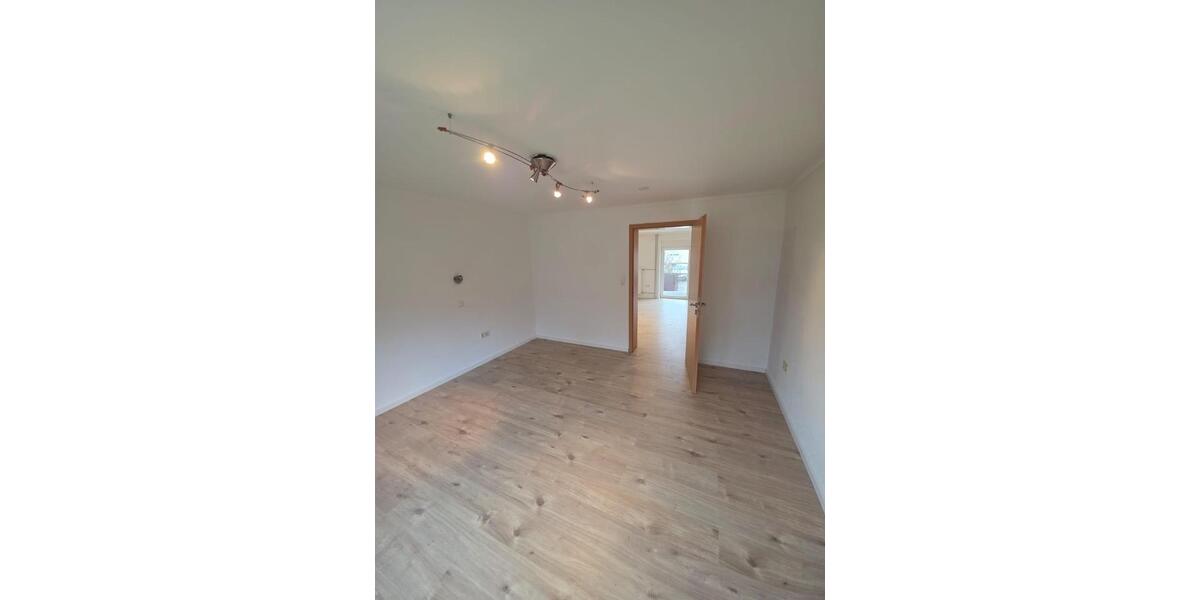 Erdgeschoßwohnung Mosbach - 2 Zimmer, 59 m&sup2;, 720&euro; | Angebot:25300083