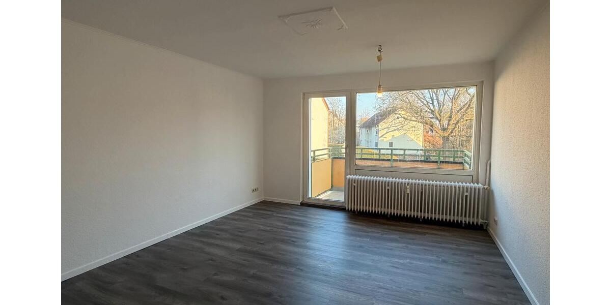 Etagenwohnung Rinteln - 3 Zimmer, 68 m&sup2;, 530&euro; | Angebot:25658712