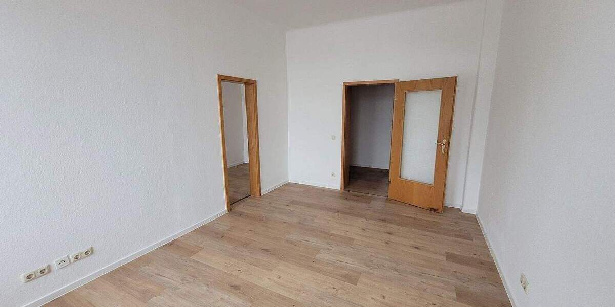 Etagenwohnung Pirna Sonnenstein - 3 Zimmer, 77 m&sup2;, 615&euro; | Angebot:25668953