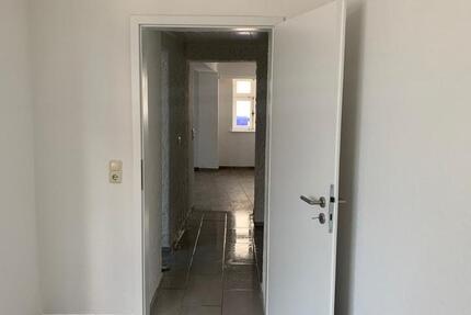 Wohnung Korbach - 3 Zimmer, 77 m&sup2;, 650&euro; | Angebot:24946521