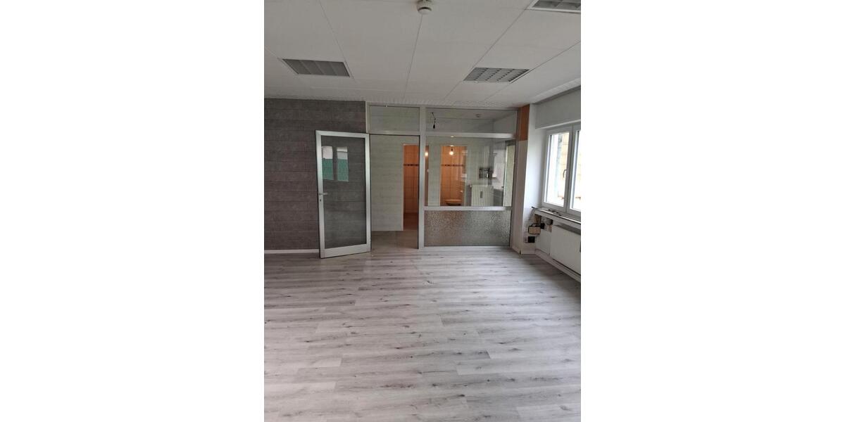 Etagenwohnung Köln Rodenkirchen - 3 Zimmer, 108 m&sup2;, 985&euro; | Angebot:26104586