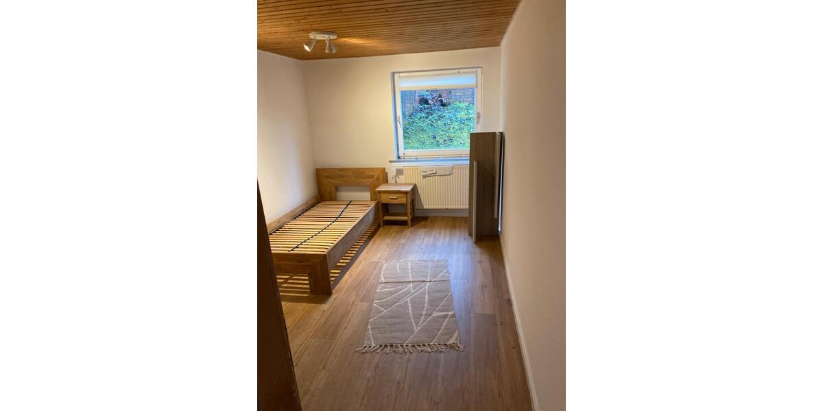Etagenwohnung Frankenblick - 2 Zimmer, 29 m&sup2;, 530&euro; | Angebot:26286390