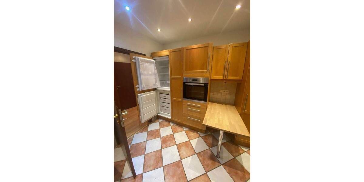 Terrassenwohnung Bonn Lannesdorf - 3 Zimmer, 151 m&sup2;, 2.195&euro; | Angebot:25666895