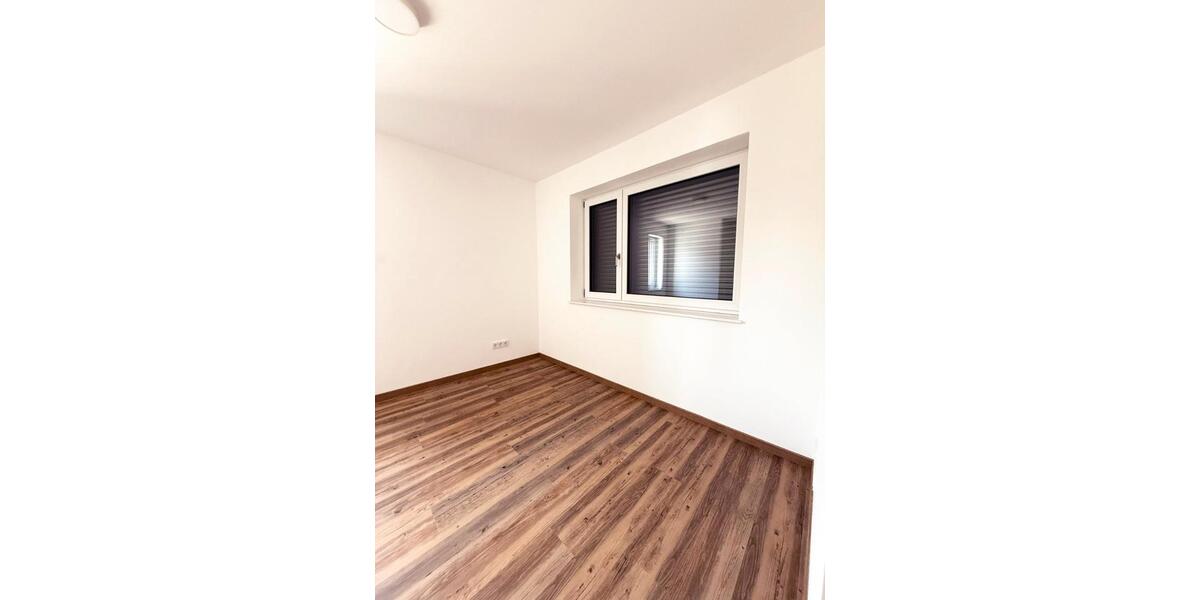 Etagenwohnung Tiefenbach - 3 Zimmer, 72 m&sup2;, 849&euro; | Angebot:26663374