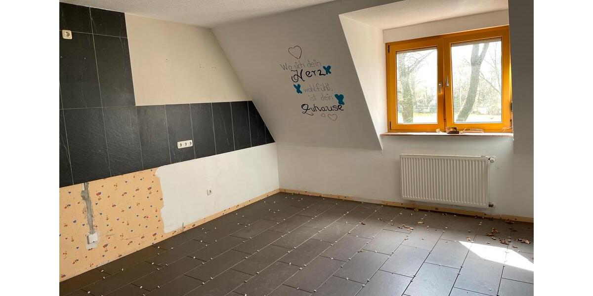Dachgeschoßwohnung Werlte - 5 Zimmer, 160 m&sup2;, 1.250&euro; | Angebot:24652093