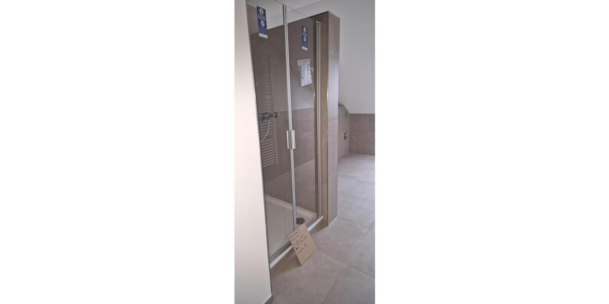 Moderne DG-Neubauwohnung nähe Uniklinikum Regensburg 2 zimmer