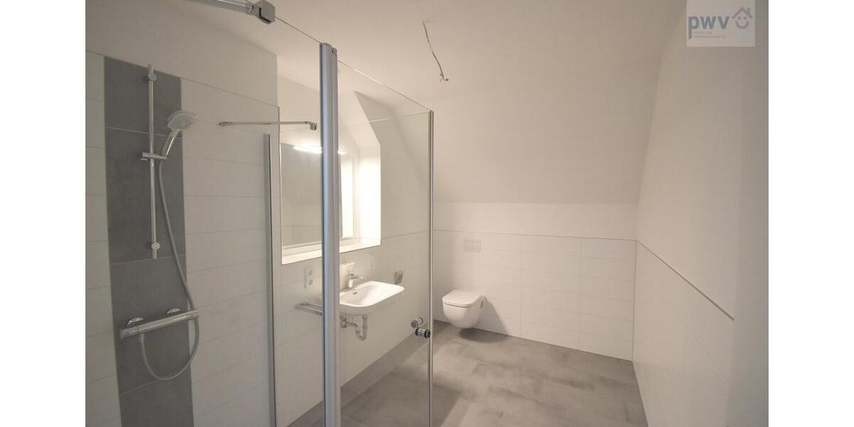 Dachgeschoßwohnung Aurich Egels und Wallinghausen - 3 Zimmer, 98 m&sup2;, 1.190&euro; | Angebot:26545442
