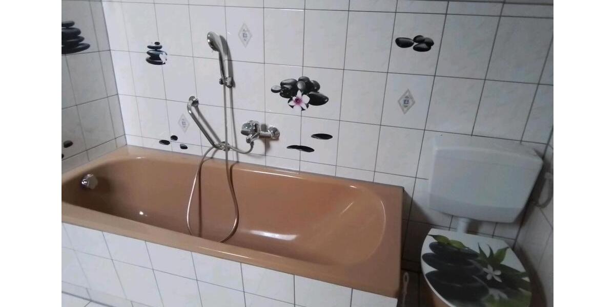 Etagenwohnung Schiffweiler - 2 Zimmer, 90 m&sup2;, 600&euro; | Angebot:24673812