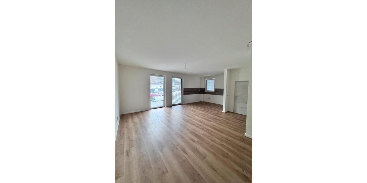 Erdgeschoßwohnung Gummersbach - 3.5 Zimmer, 87 m&sup2;, 1.130&euro; | Angebot:24141550