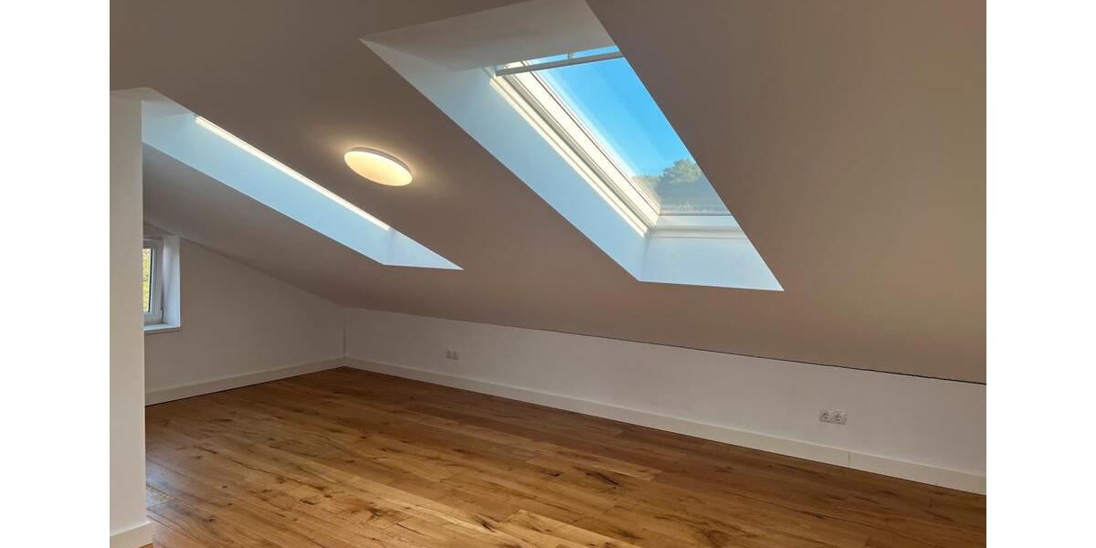 Dachgeschoßwohnung Putbus - 3 Zimmer, 104 m&sup2;, 1.250&euro; | Angebot:23246235