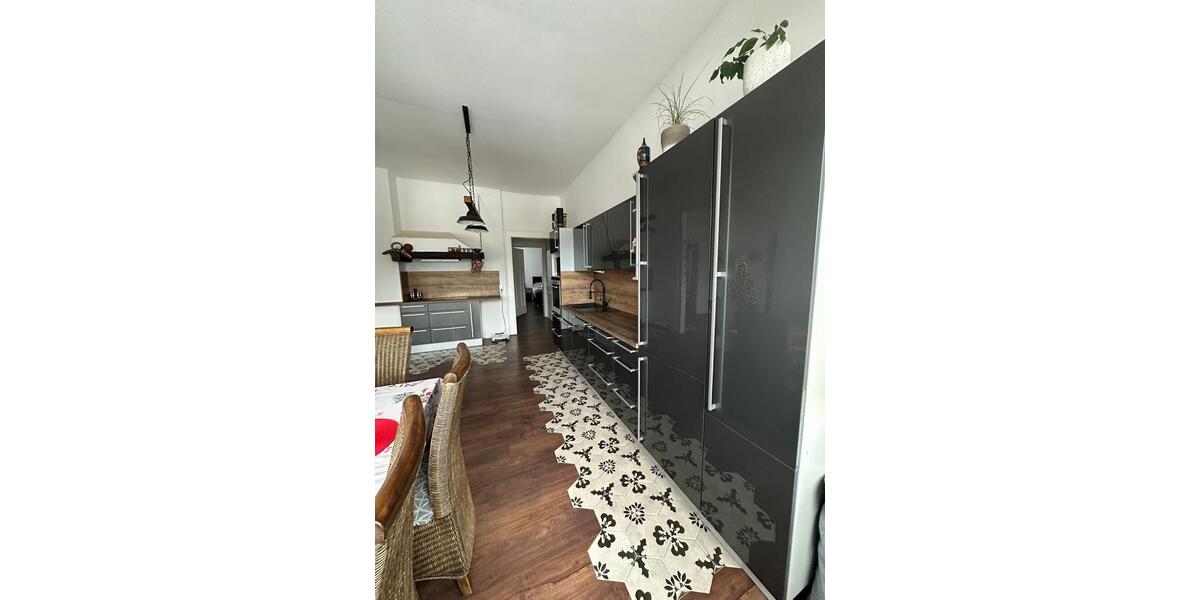 Etagenwohnung Wuppertal Elberfeld - 4 Zimmer, 120 m&sup2;, 1.100&euro; | Angebot:24772534