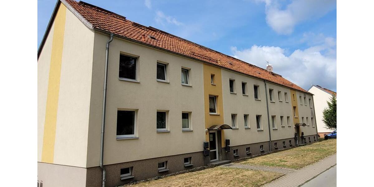 Hochparterre Kuhfelde - 3 Zimmer, 66 m&sup2;, 300&euro; | Angebot:18591781