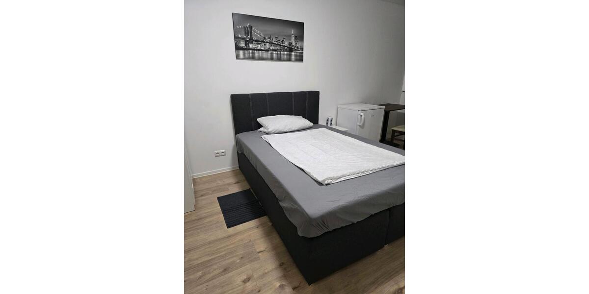 Etagenwohnung Forst - 1 Zimmer, 20 m&sup2;, 850&euro; | Angebot:25106603