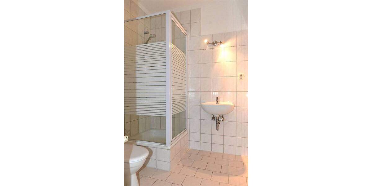 Etagenwohnung Stralsund Tribseer - 2 Zimmer, 37 m&sup2;, 320&euro; | Angebot:26641347