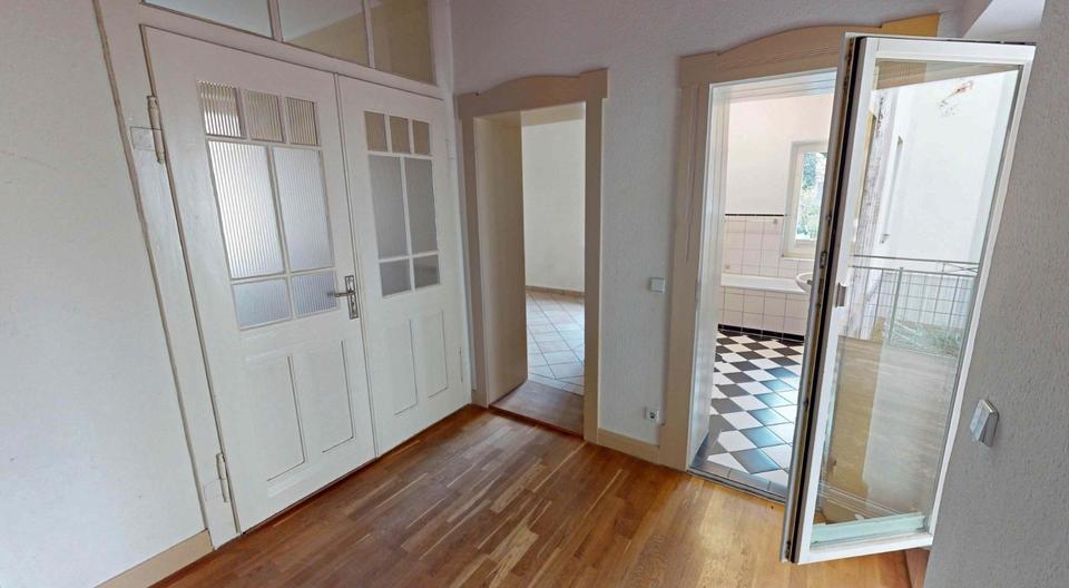 Hochparterre Weimar - 4 Zimmer, 104 m&sup2;, 1.150&euro; | Angebot:24997159