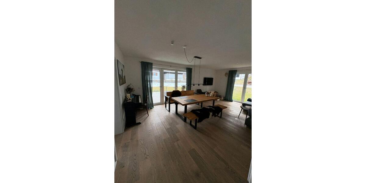 Erdgeschoßwohnung Weitnau - 3 Zimmer, 100 m&sup2;, 1.450&euro; | Angebot:26563221